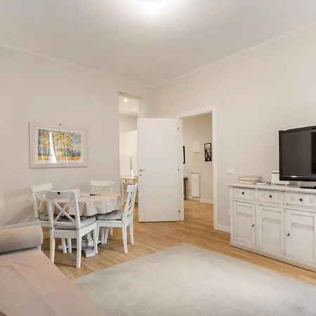 Апартаменты Flats4rent Dimora Del Viandante